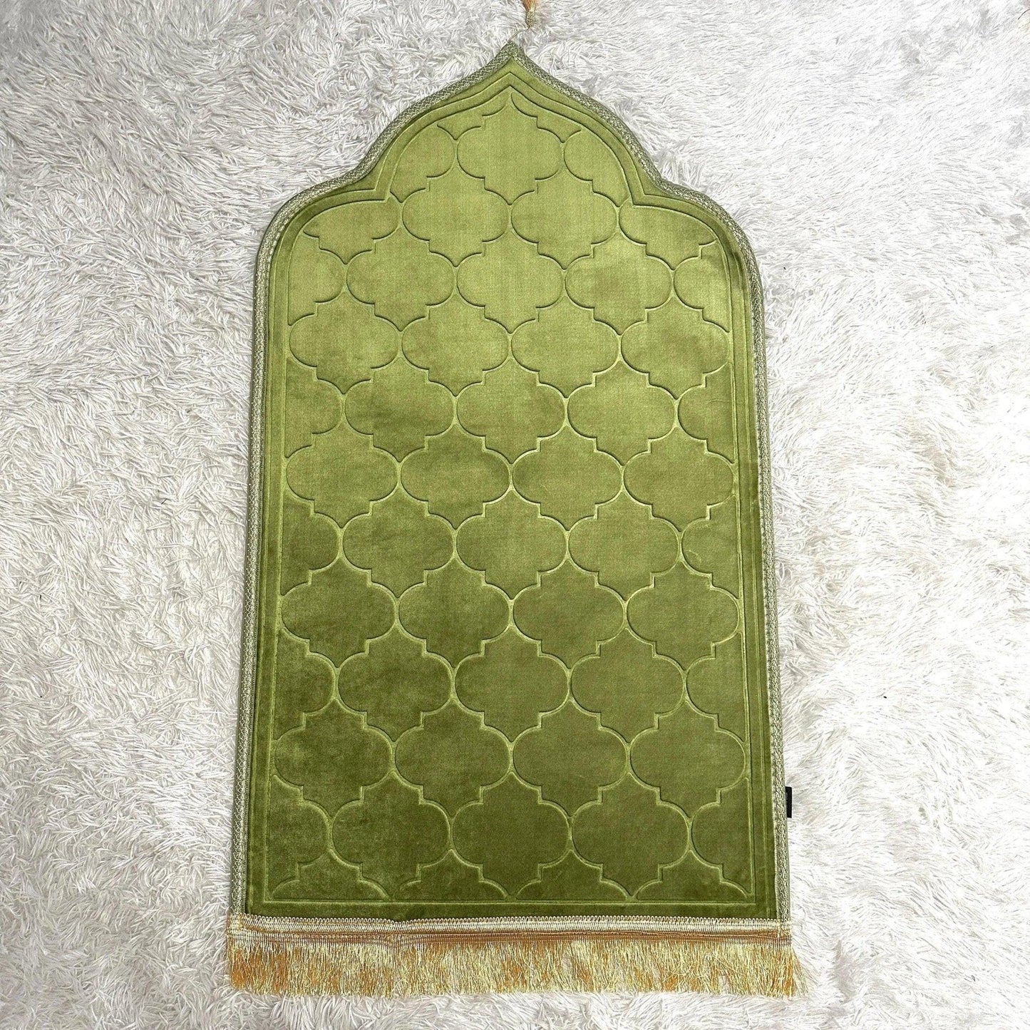 Soft Flannel Prayer Mat – Comfortable, Cushioned Prayer Mat for Daily Use